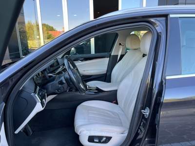 BMW Serie 5 520d d Touring Luxury 190cv StepTronic Gancio Traino Nero usata Noventa Vicentina