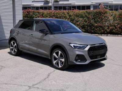 Audi A1 Allstreet 1.0 (30) Tfsi 116cv S-tr. Id. Contrast Grigio usata Civita Castellana