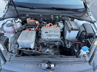 Volkswagen Golf e-Golf 136 CV - 42.000km - Superprezzo - Full opt Bianco usata Guidonia Montecelio