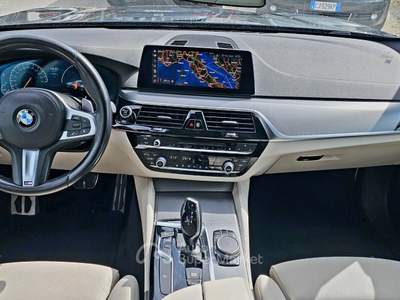 BMW Serie 5 520i 520 520i Touring Msport Nero usata Perugia