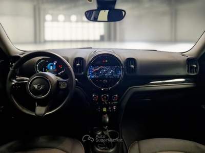 MINI Cooper MINI COOPER SE COUNTRYMAN ALL4 BUSINESS AUTOM. 5 PORTE BERLINA usata Pozzuoli