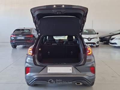 Ford Puma FORD PUMA 1.0 ECOBOOST HYBRID 125 CV ST-LINE SUV usata Bari