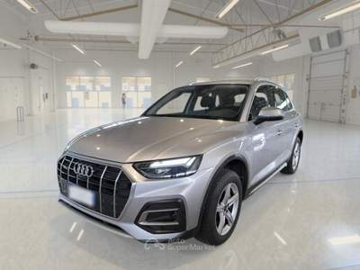 Audi Q5 AUDI Q5 40 TDI MHEV BUSINESS ADVANCED QUATTRO S TRONIC SUV usata Roma