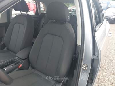 Audi Q3 AUDI Q3 40 TDI QUATTRO S TRONIC BUSINESS SUV usata Bari