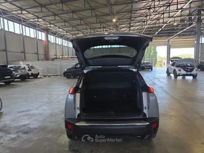 Peugeot 2008 PEUGEOT 2008 BLUEHDI 110 ALLURE S/S CROSSOVER usata Roma