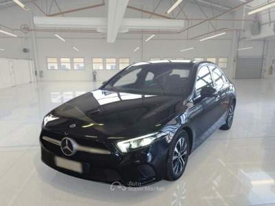 Mercedes-Benz Classe A MERCEDES-BENZ CLASSE A A 180 D AUTOMATIC BUSINESS 4 PORTE BERLINA usata Firenze