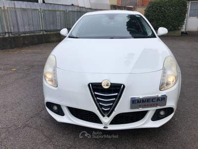Alfa Romeo Giulietta 1.6 JTDm-2 105 CV Distinctive Bianco usata Firenze