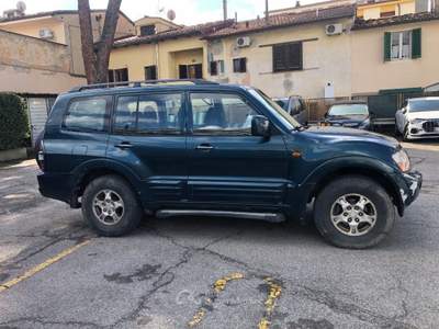 Mitsubishi Pajero 3.2 16V DI-D 5p. GLX Verde usata Firenze