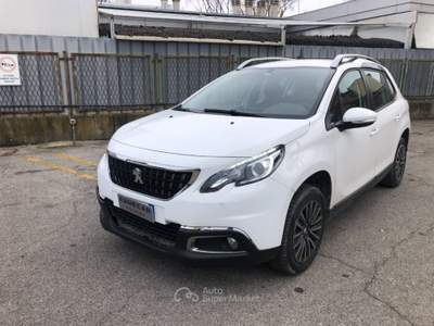 Peugeot 2008 1° serie PureTech 82 S&S Active Bianco usata Firenze