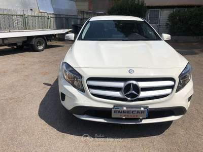 Mercedes-Benz GLA d Executive Bianco usata Firenze