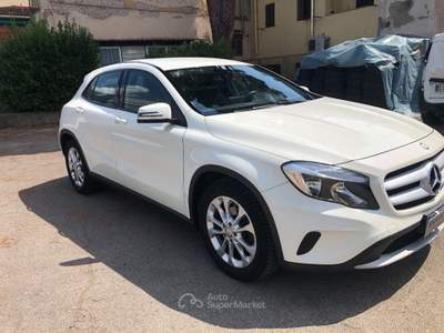Mercedes-Benz GLA d Executive Bianco usata Firenze