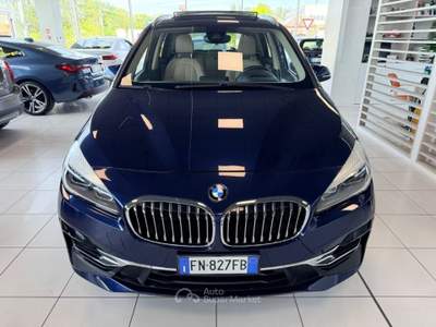 BMW Serie 2 Gran Tourer 218d d Gran Tourer Luxury auto 7p. Blu/Azzurro usata Ferrara