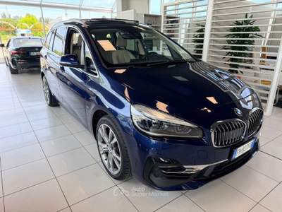 BMW Serie 2 Gran Tourer 218d d Gran Tourer Luxury auto 7p. Blu/Azzurro usata Ferrara
