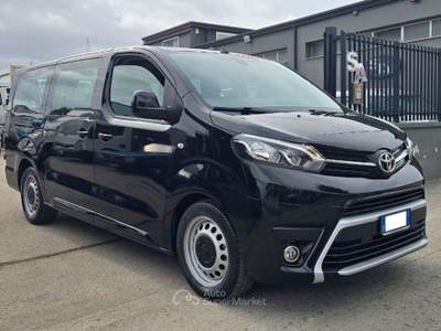 Toyota Proace 2.0D 144CV S&S 9 POSTI LARGE Nero usata Frattaminore