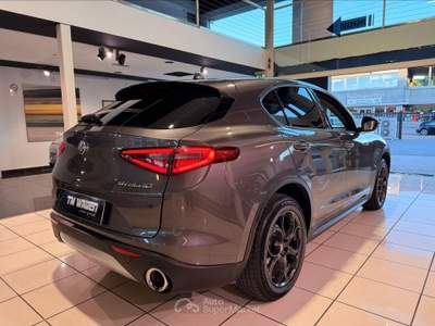 Alfa Romeo Stelvio  2.2 turbodiesel 190 cv at8 q4 4x4 2018 *tagliandi ufficiali* Grigio usata Firenze