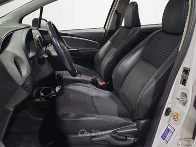 Toyota Yaris  5p 1.5h style my16 Bianco usata Firenze