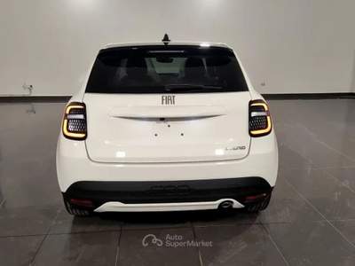 Fiat 600 FIAT 600 1.2 HYBRID LA PRIMA II 110CV AUTO 600 1.2 hybrid La Prima II 110cv auto Bianco usata Roma