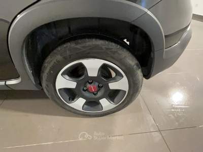 Fiat Panda FIAT PANDA 1.0 HYBRID CITY CROSS 70CV Panda 1.0 Hybrid City Cross 70cv Nero usata Roma