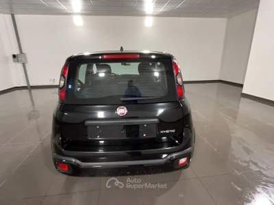 Fiat Panda FIAT PANDA 1.0 HYBRID CITY CROSS 70CV Panda 1.0 Hybrid City Cross 70cv Nero usata Roma
