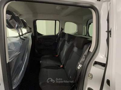 Fiat QUBO FIAT QUBOL-DOBLO M 5 POSTI 1.5 BLUEHDI 100CV QuboL-Doblo M 5 Posti 1.5 BlueHDi 100cv Bianco usata Roma
