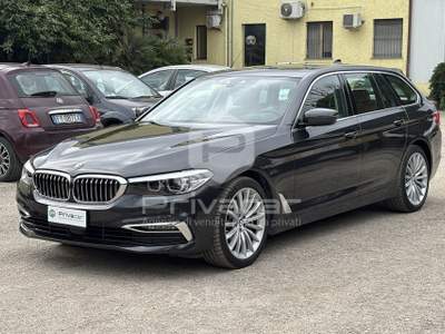 BMW Serie 5 540d BMW 540d xDrive Touring Luxury Grigio usata San Benedetto del Tronto