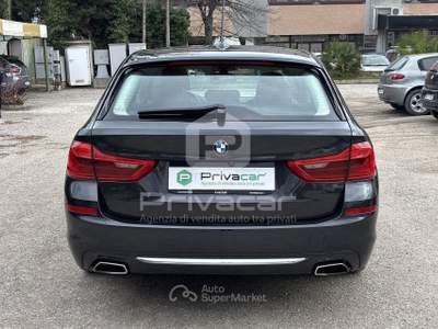 BMW Serie 5 540d BMW 540d xDrive Touring Luxury Grigio usata San Benedetto del Tronto