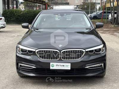 BMW Serie 5 540d BMW 540d xDrive Touring Luxury Grigio usata San Benedetto del Tronto