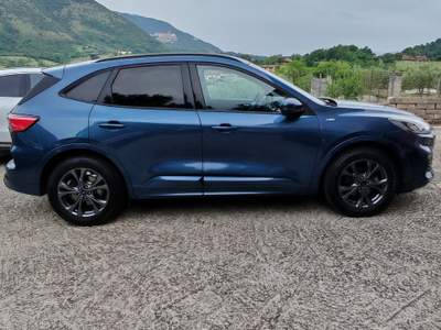 Ford Kuga 🚗 Ford Kuga 1.5 EcoBlue 120 CV Automatico Blu/Azzurro usata Giuliano di Roma