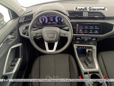 Audi Q3 35 2.0 tdi business advanced s-tronic Grigio usata Vigevano
