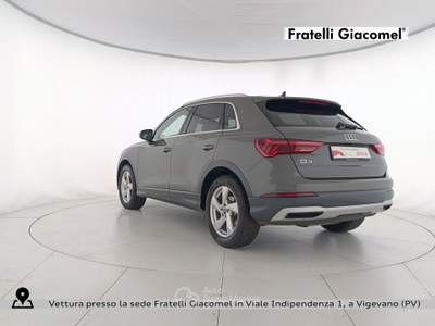 Audi Q3 35 2.0 tdi business advanced s-tronic Grigio usata Vigevano