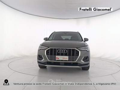 Audi Q3 35 2.0 tdi business advanced s-tronic Grigio usata Vigevano