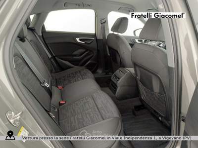 Audi A5 berlina 2.0 tdi mhev+ business advanced 204cv s-tronic Grigio usata Vigevano
