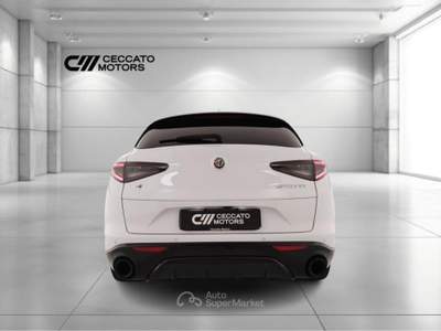 Alfa Romeo Stelvio 2.2 Turbo Veloce Q4 AT8 Bianco usata Padova