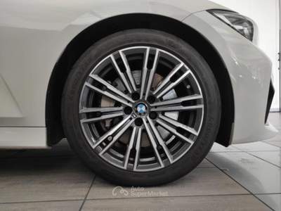 BMW Serie 3 330d Serie 3(g20/1-80/1) - 330d 48v touring Bianco usata LEGNANO