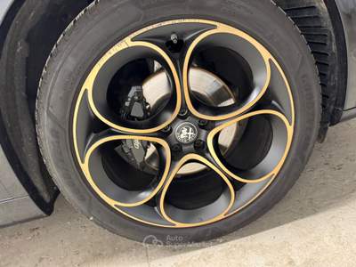 Alfa Romeo Stelvio  2.2 t intensa q4 210cv auto Nero usata Biella