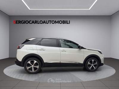Peugeot 3008 auto aziendale Bianco usata Naso