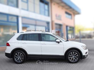 Volkswagen Tiguan Tiguan 1.6 TDI SCR Business BlueMotion Technology Bianco usata San Miniato