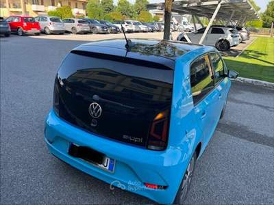 Volkswagen up! e-up! 82 CV Blu/Azzurro usata Castiglione delle Stiviere