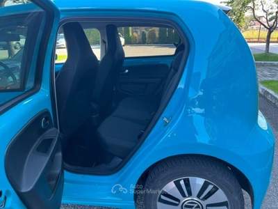 Volkswagen up! e-up! 82 CV Blu/Azzurro usata Castiglione delle Stiviere