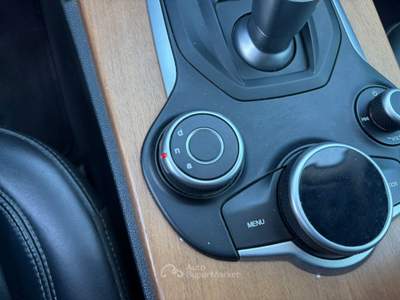 Alfa Romeo Stelvio VELOCE. 12 MESI DI GARANZIA Blu/Azzurro usata Recanati