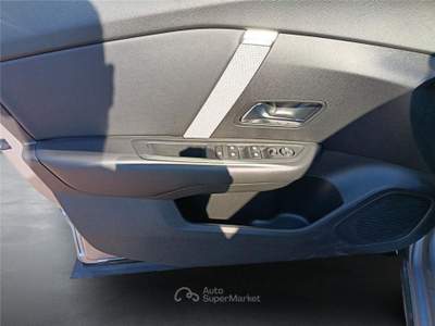 Citroen C4 3ª serie BlueHDi 130 S&S EAT8 Shine usata BARI