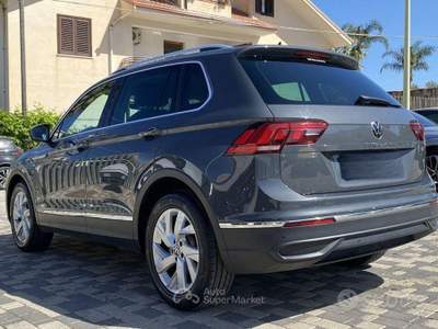 Volkswagen Tiguan Life 2.0 TDI 112CV usata Partinico