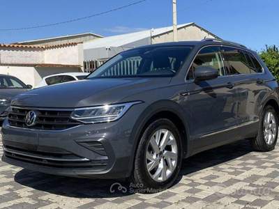 Volkswagen Tiguan Life 2.0 TDI 112CV usata Partinico