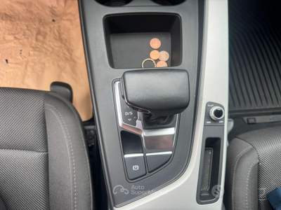 Audi A4 S tronic line edition usata Omegna
