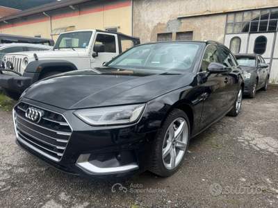 Audi A4 S tronic line edition usata Omegna