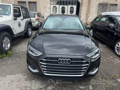 Audi A4 S tronic line edition usata Omegna