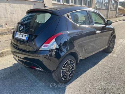 Lancia Ypsilon 5 porte S&S Hybrid Ecoc usata Rivoli