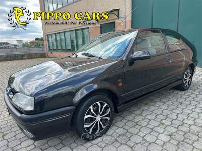 Renault 19 110CV RTI LIMITED 3P PHASE 2 UNICOPR KM 36.800 Nero usata VOLPIANO