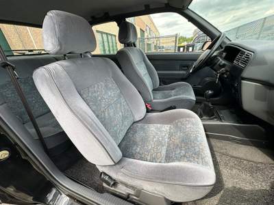 Renault 19 110CV RTI LIMITED 3P PHASE 2 UNICOPR KM 36.800 Nero usata VOLPIANO