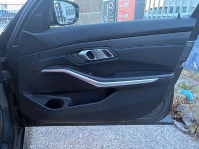 BMW Serie 3 318d M sport, Unico proprietario, no fumatore Grigio usata Livorno